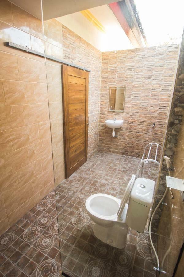 Yasa Homestay Toyapakeh Zewnętrze zdjęcie